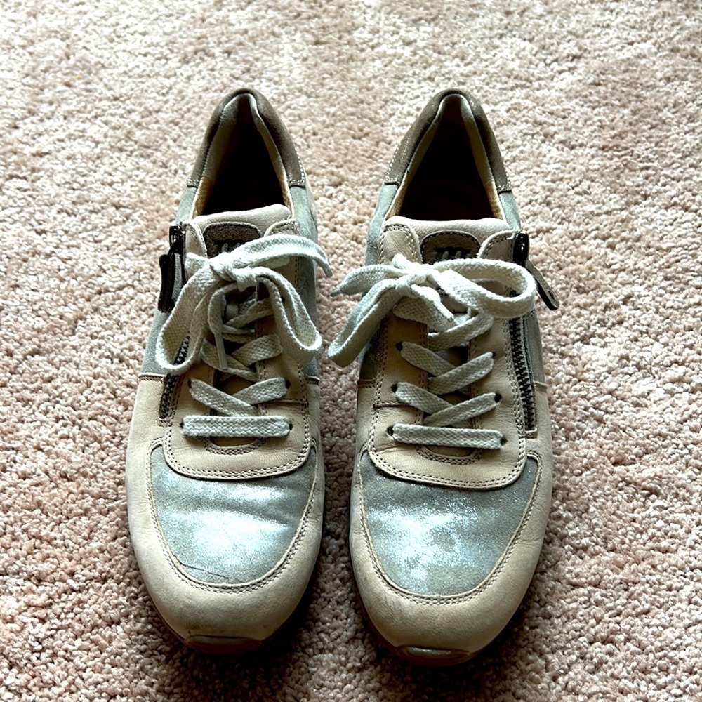 Paul Green - Italian Leather Metallic Taupe Sneakers